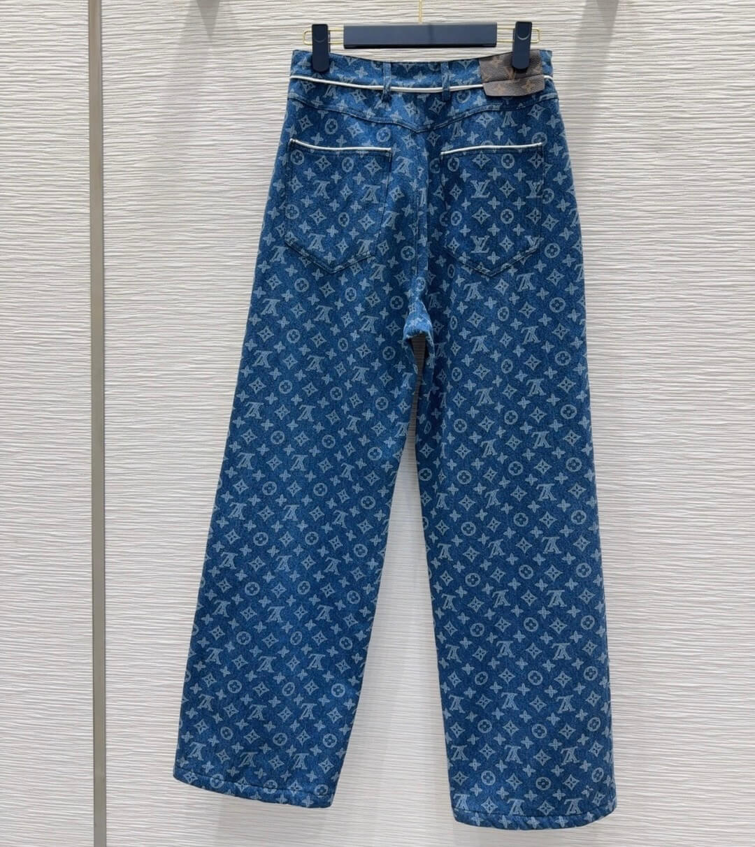 Fashionable Twill Cotton All-Over Print Jeans