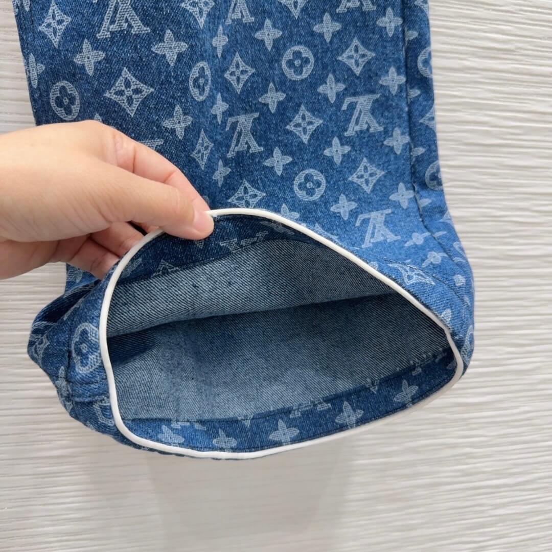 Fashionable Twill Cotton All-Over Print Jeans