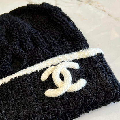 Casual Textured Knit Hat