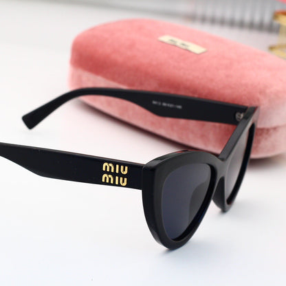 Retro Street Cat Eye Sunglasses