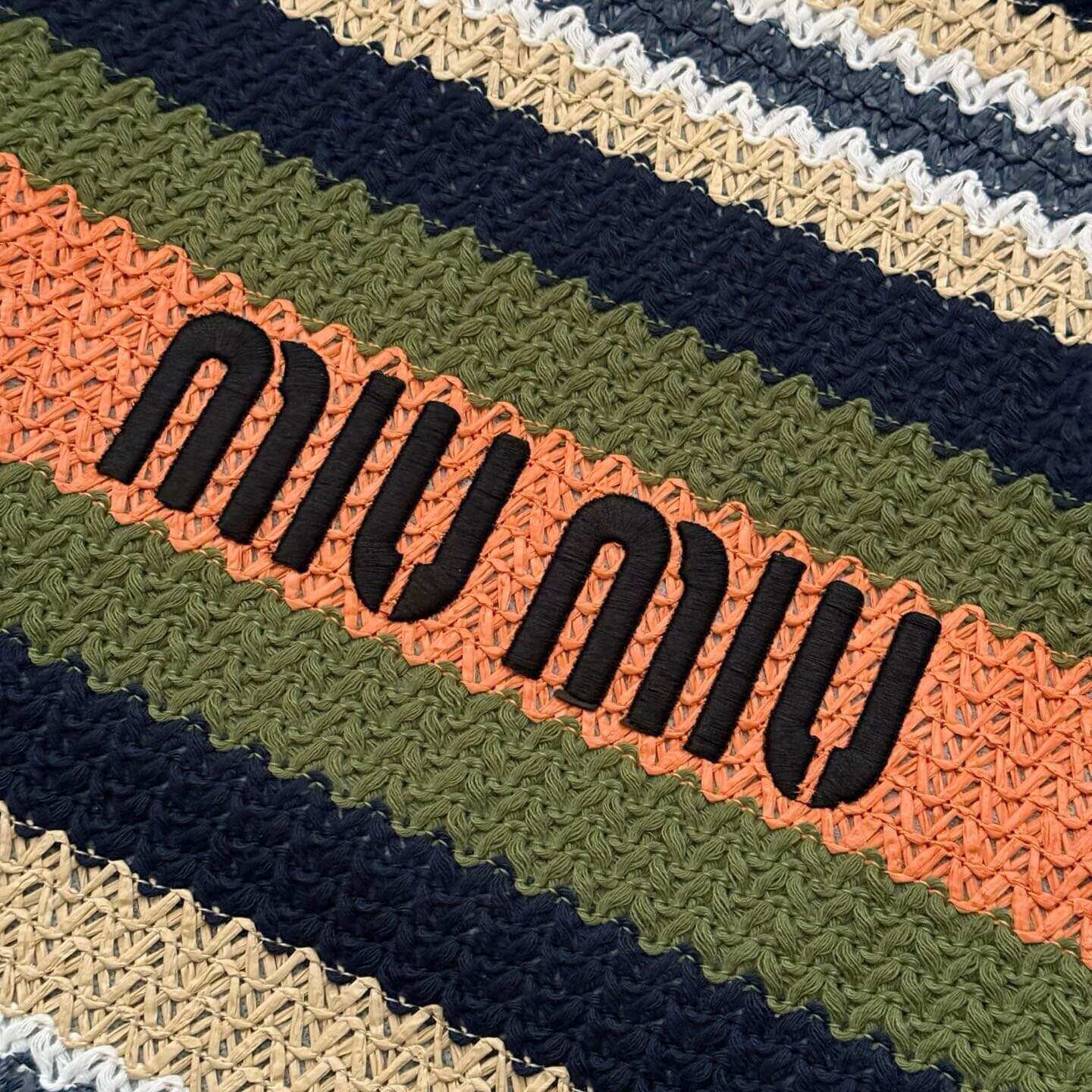 Colorful Woven Vacation-Style Bag