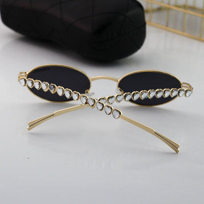 Vintage Egg-Shaped Sunglasses with Heart-Shaped Rhinestones